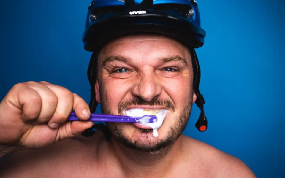 Výzva pro cyklisty: Helmu na kolo AUTOMATICKY