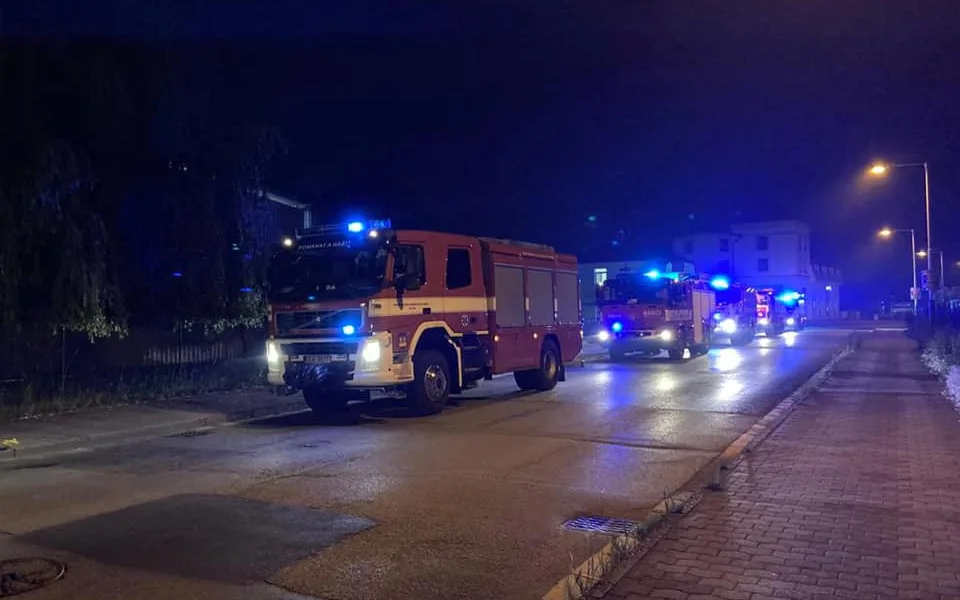 Noční požár ve výrobní hale v České Lípě způsobil škodu za šest milionů