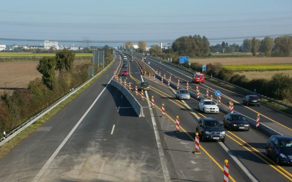 Výstavba nezrychluje. Příští rok se v tuzemsku postaví pětadvacet kilometrů nových dálnic