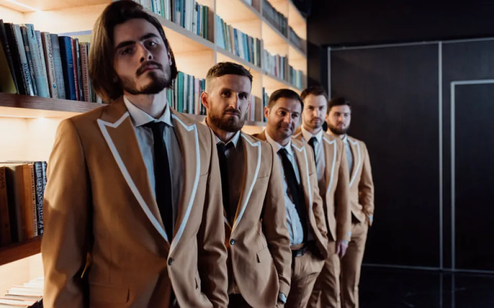 Nový singl Meredith Hunter. Klip pro Lovers and Liars se natáčel v libereckém hotelu