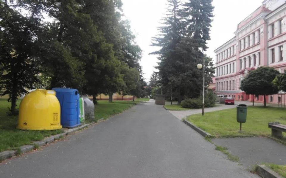 Cyklista havaroval na rovném úseku silnice