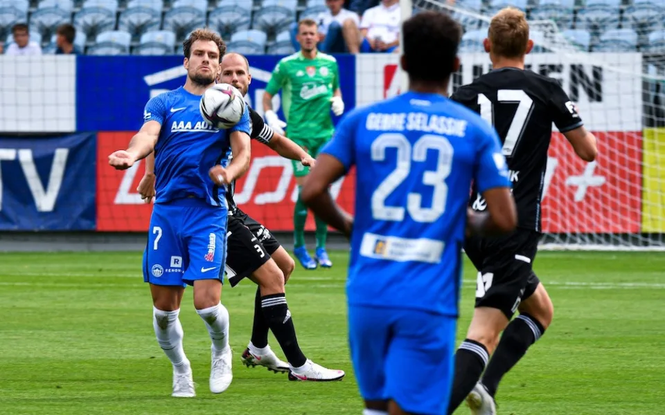 Slovan stále u dna. Po těsné prohře v Budějovicích má po pěti kolech jediný bod