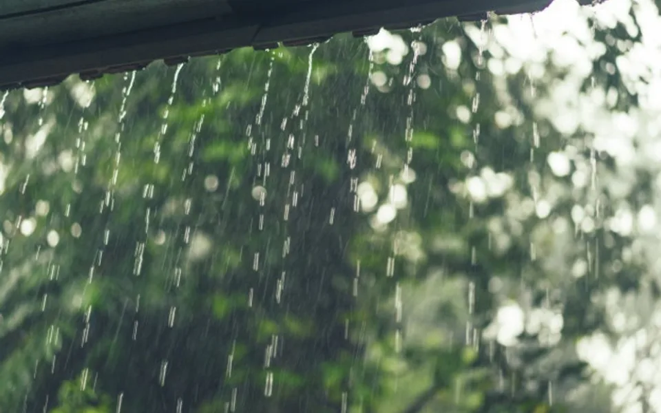 Další vydatný déšť, napršet může 70 milimetrů. Meteorologové varují před povodní