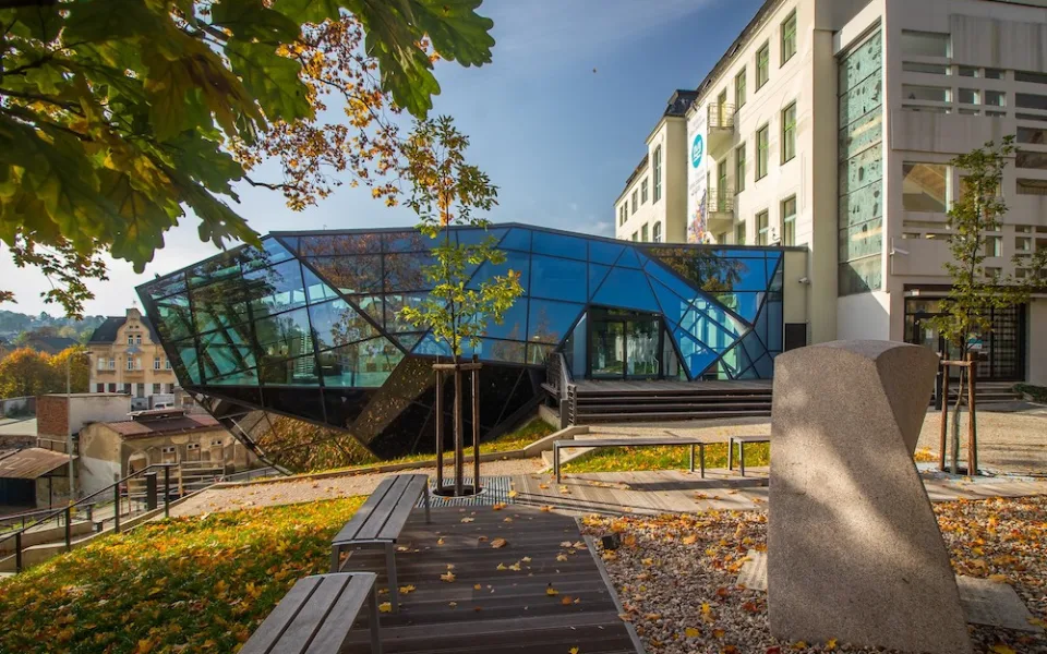Muzeum skla a bižuterie v Jablonci nad Nisou hledá novou posilu do svého týmu