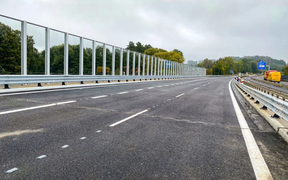 Průtah Libercem u Makra už je opět průjezdný, skončila oprava mostu za 62 milionů
