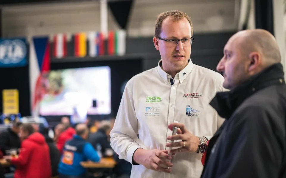 Rally to nebude mít do budoucna lehké, říká hlavní pořadatel krumlovské soutěže