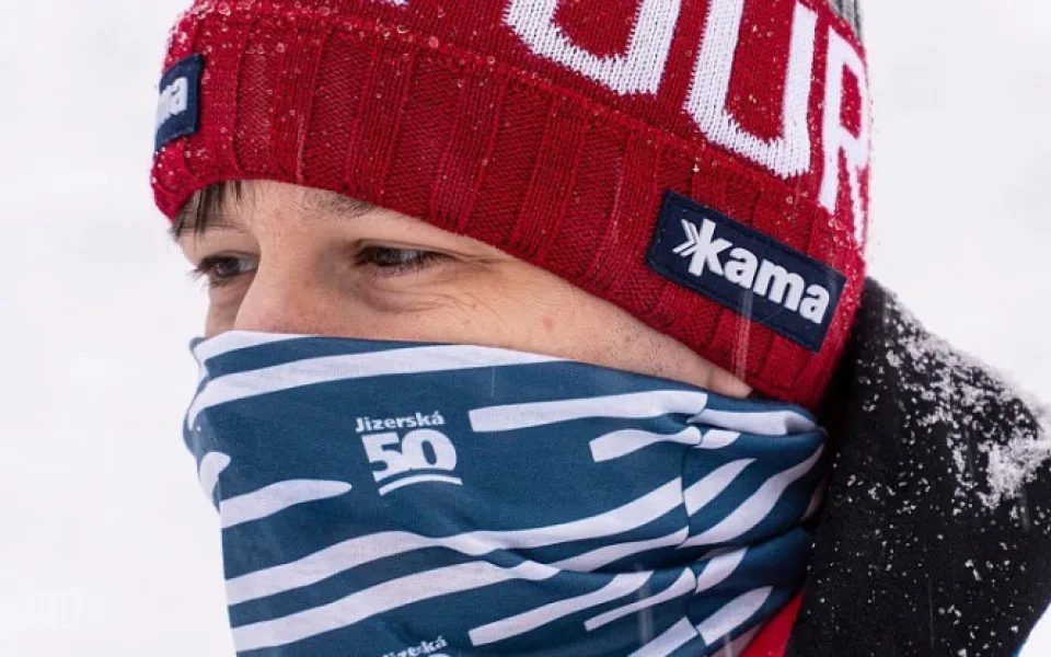 Zloděj ukradl novou kolekci pro Jizerskou 50. Vloupal se do skladu v Pavlovicích
