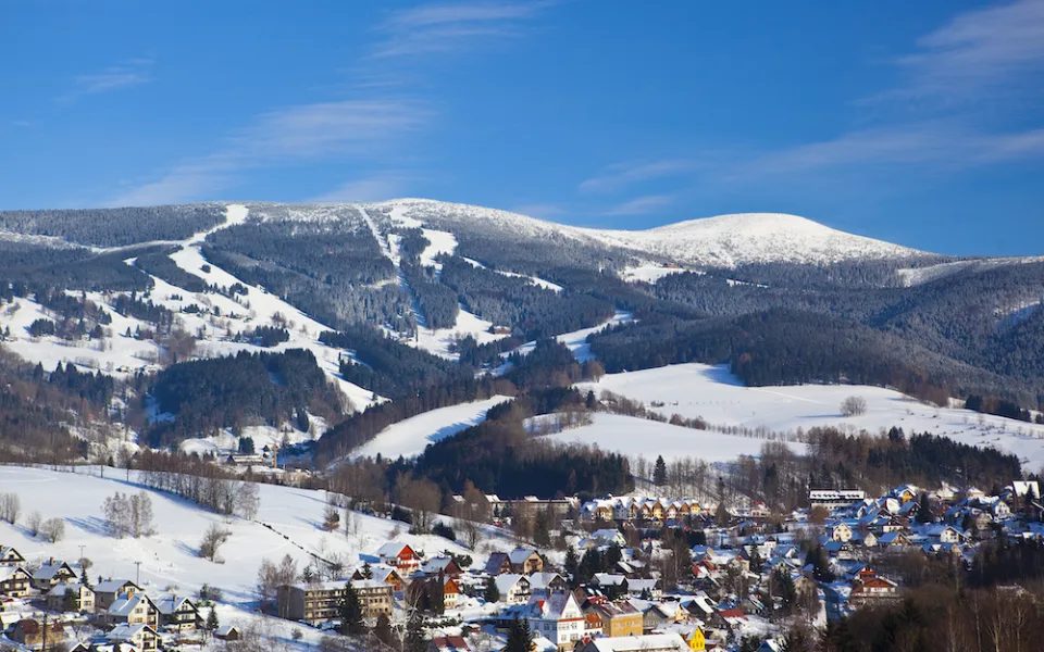 Rokytnice nad Jizerou - skiareál pro sportovní rodiny láká na nový Funpark