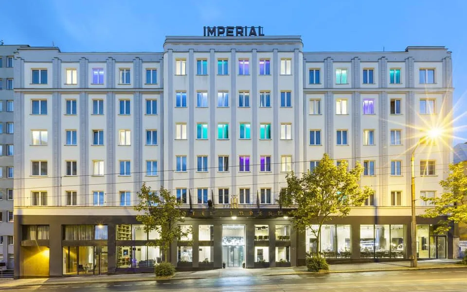Hosty z Ruska a Běloruska neubytujeme, oznámily hotely Pytloun. Volné kapacity nabídnou uprchlíkům