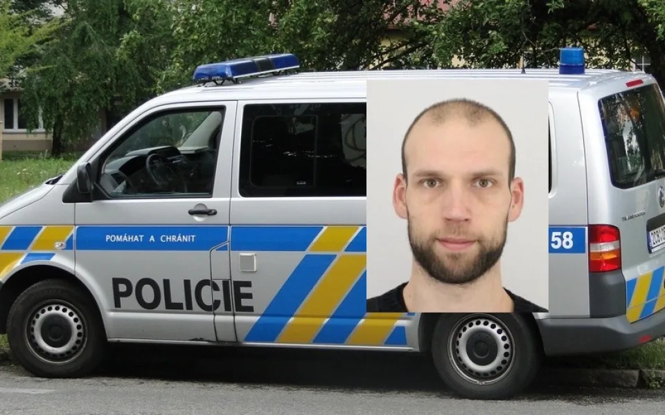 Bez rozloučení odešel z domova. V dopise napsal, že jde pěšky do Portugalska