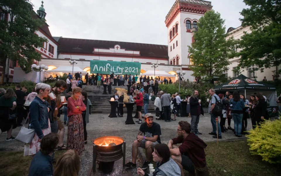 Festival ANIFILM zveřejnil výběr soutěžních snímků a představuje svůj letošní vizuál