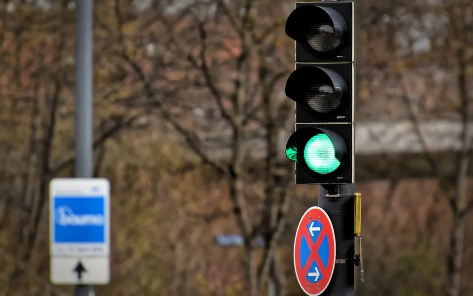 Další omezení. Začne rekonstrukce silnice 13 v Rynolticích, už teď probíhají přípravné práce