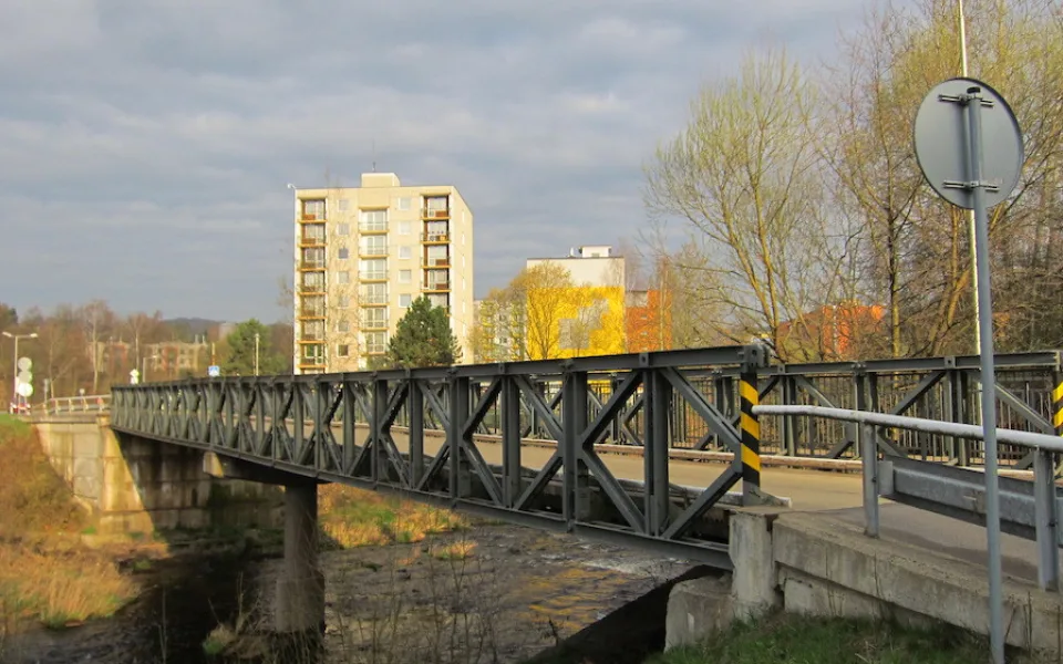 Kvůli rekonstrukci bude od pondělí uzavřený most v Jatecké ulici v Semilech