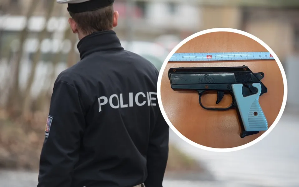 Nepovedená loupež. Do večerky přišel s dětskou pistolkou, majitel lupiče vyhnal