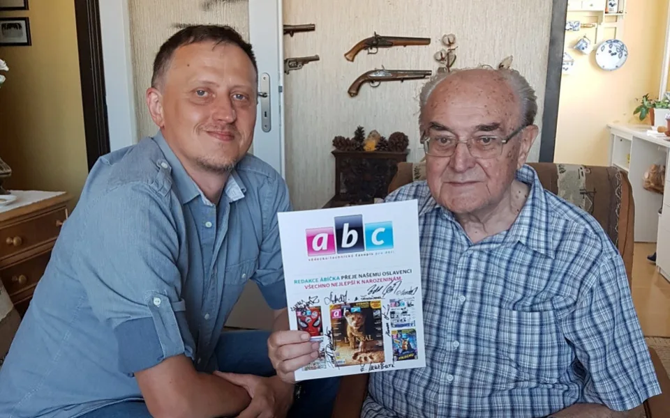 Zemřel průkopník českého sci-fi a zakladatel legendárního ábíčka Vlastislav Toman