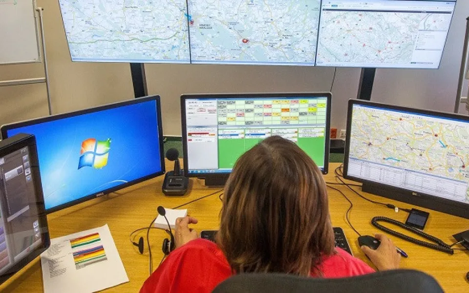 Dnes si připomínáme den národní tísňové linky 155