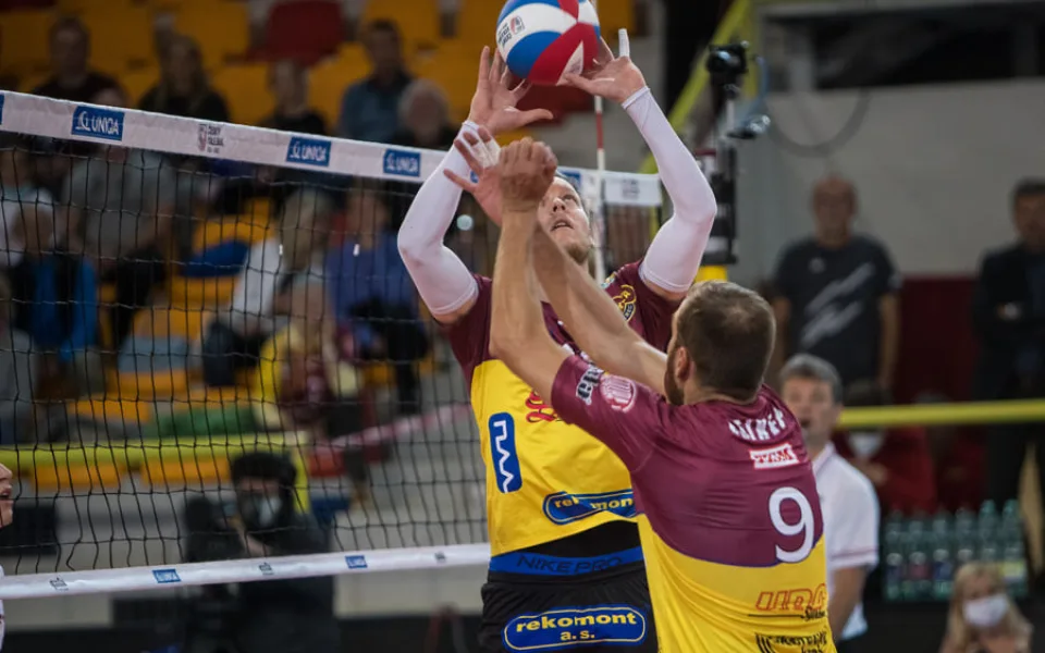 Velké změny v Dukle. Řada odchodů, nový trenér i návrat nahrávače Ticháčka