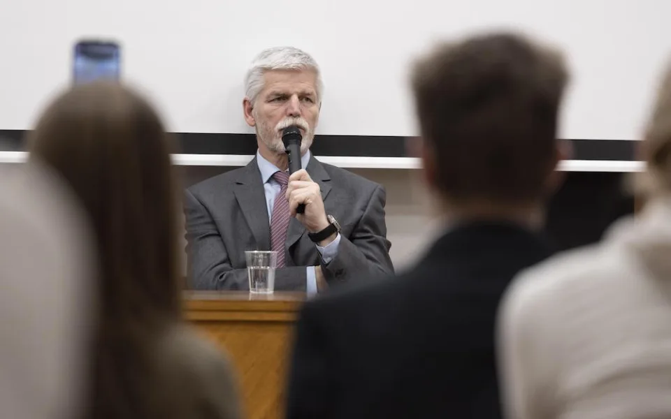 Nesdílím názorovou ani hodnotovou orientaci s Babišem, populismus je problémem současné doby, říká Petr Pavel