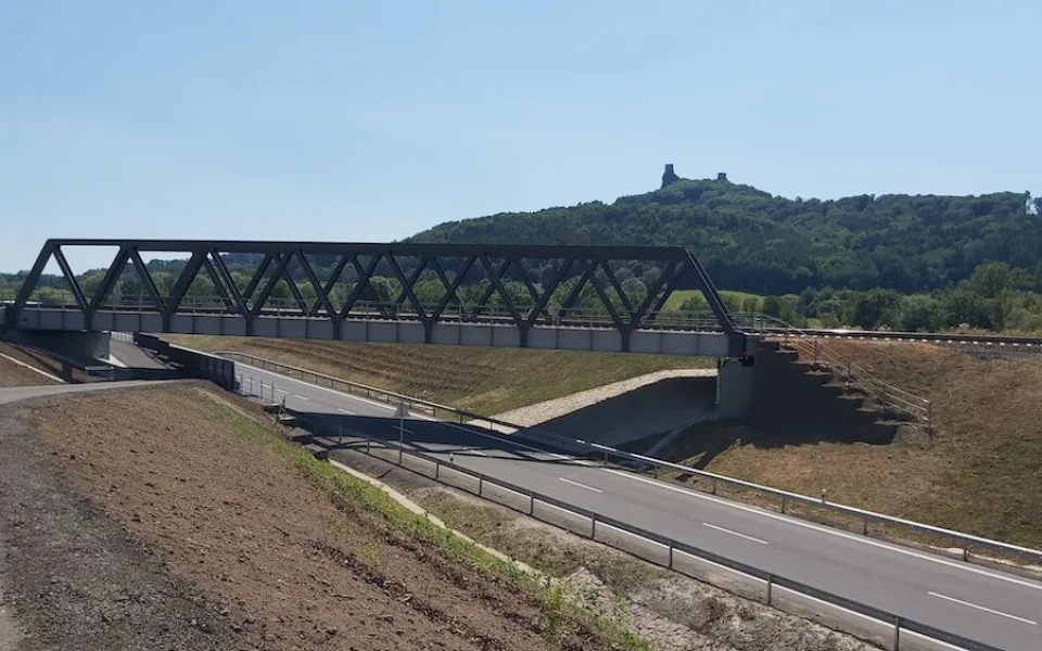 Silnice první třídy u Ktové je po vybudování přeložky bezpečnější