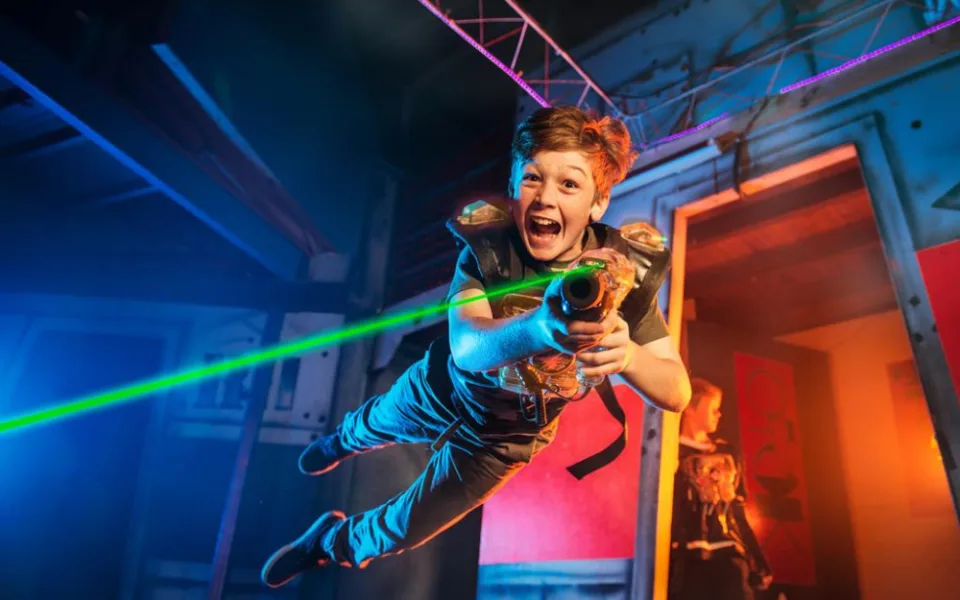 V centru Liberce své brány otevřelo nové zábavní centrum - Mercuria Laser Game