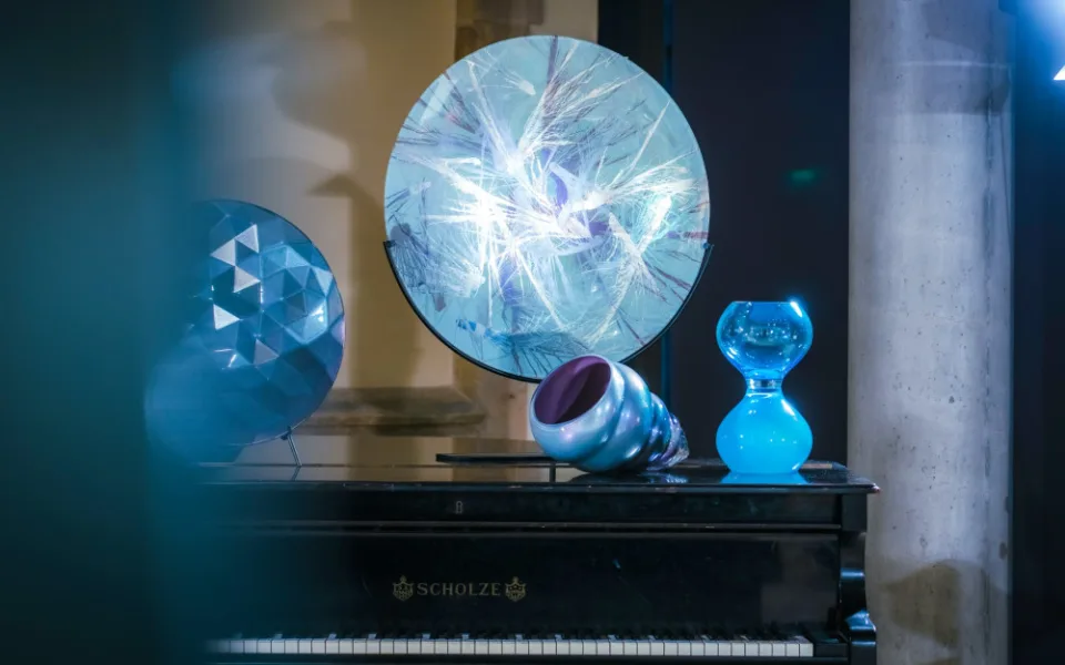 Navštivte výstavu od Evans Atelier během Crystal Valley Week v prvním patře Knihkupectví a antikvariát Fryč