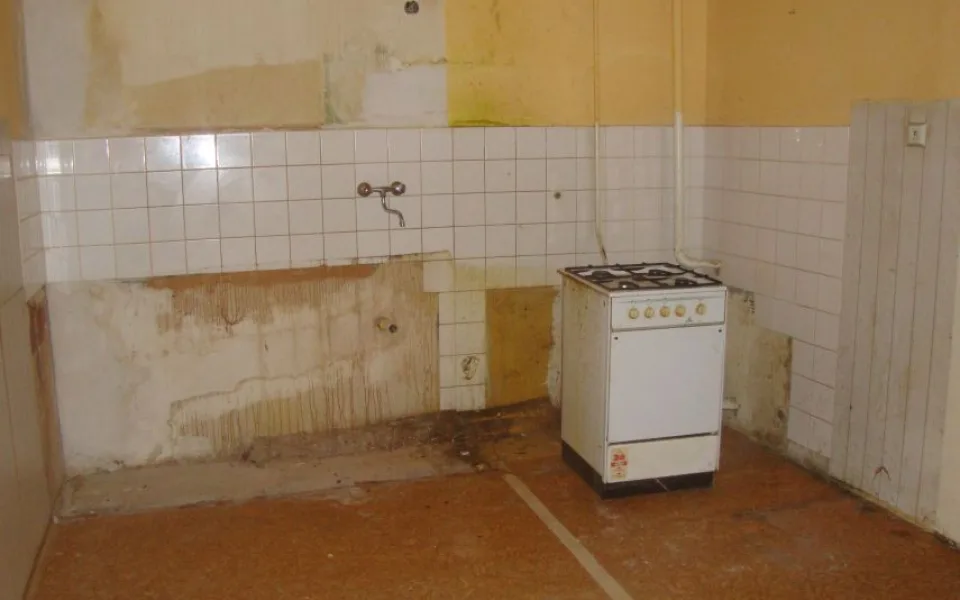 Před rekonstrukcí byly byty v dezolátním stavu