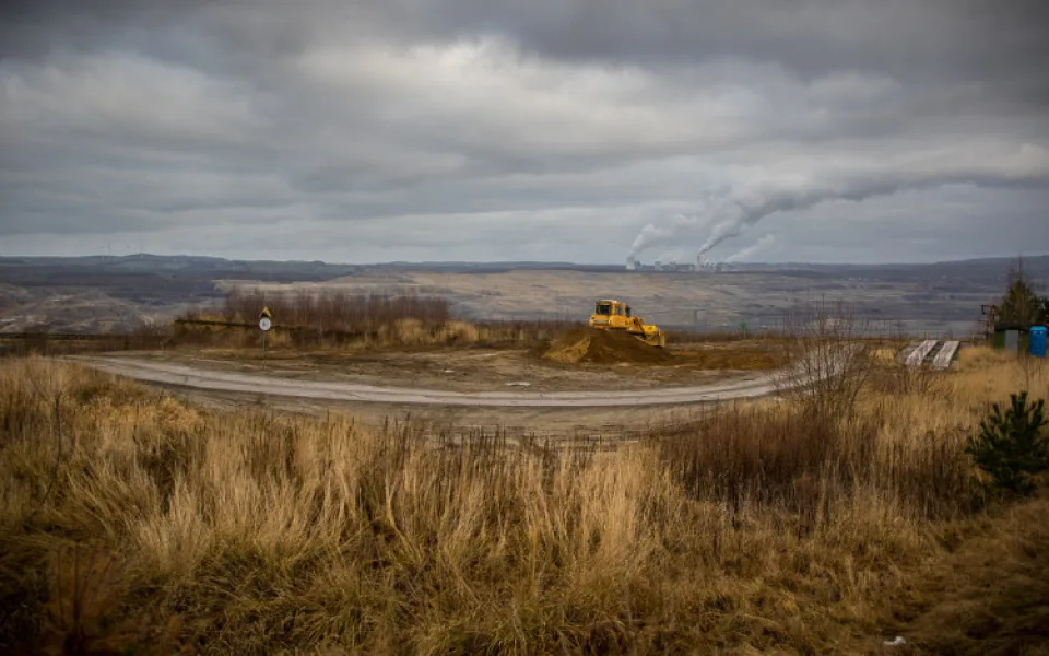 Místní lidé společně s Greenpeace podali stížnost k Evropské komisi. Vadí jim dohoda o Turówu