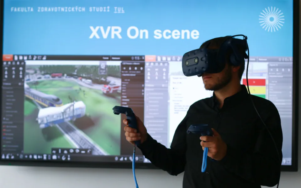 Na liberecké univerzitě pomáhá při výuce budoucích záchranářů virtuální realita