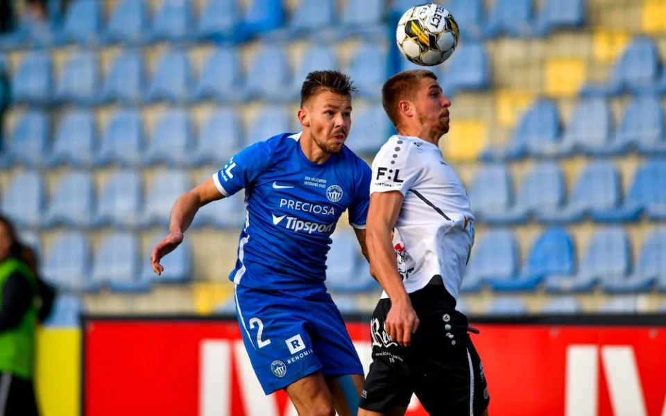 Slovan zdolal Hradec 2:0. Devátou brankou v sezóně rozhodl Mick van Buren