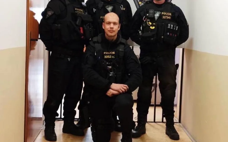 Zleva pprap. Mrklas, pprap. Kyzlink, ppor. Barek a dole nstržm. Mička
