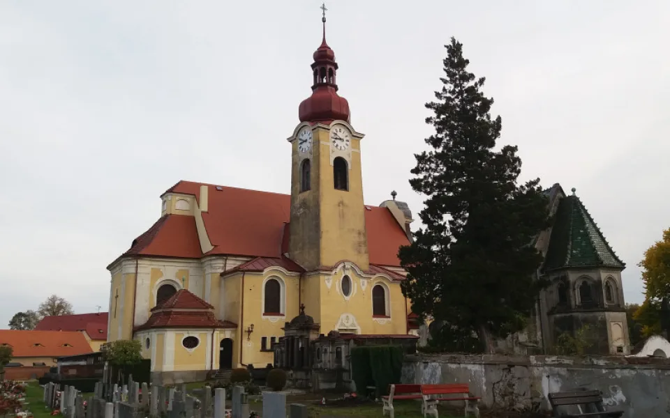 Z dotačního programu byla podpořena i obnova věže kostela v Raspenavě.