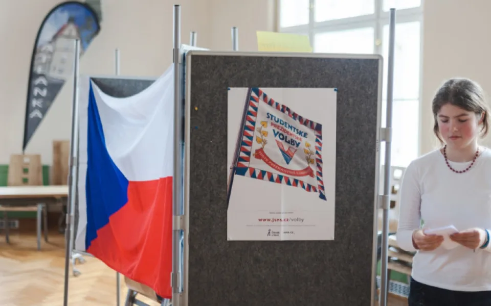 Studentské volby ovládl Petr Pavel. Největší podporu měl v Libereckém a Jihočeském kraji