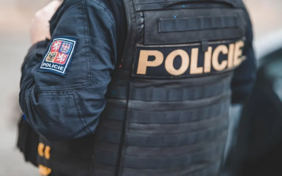 Liberecká policie hledá svědky střetu chodce s autem v Londýnské ulici