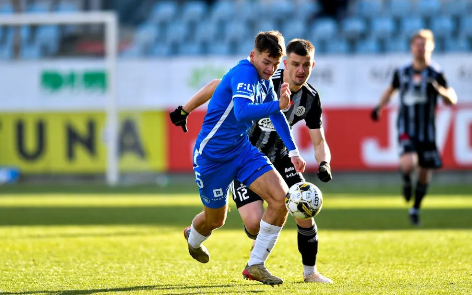 Dobrý výkon na jihu Čech. Slovan vyhrál v Českých Budějovicích 2:0