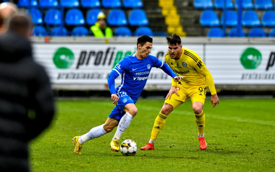 Slovan doma opět ztratil. S Olomoucí uhrál remízu 2:2