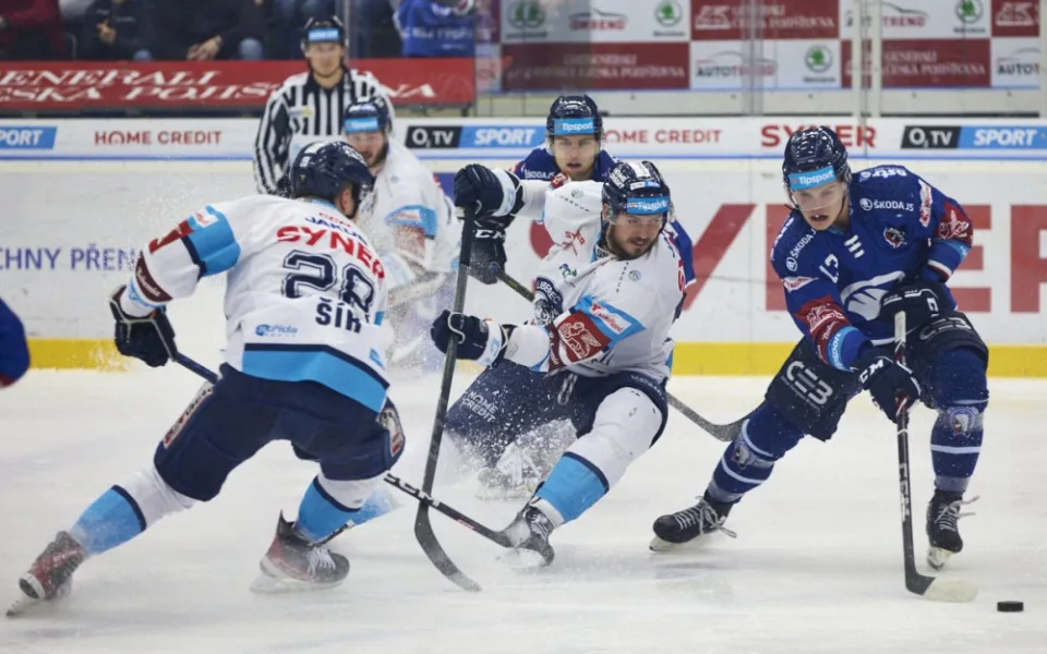 Bílí Tygři porazili Plzeň a míří do čtvrtfinále play-off, kde se utkají s Hradcem