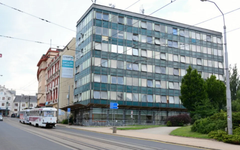 Budovu Uranu opustí na jaře registr vozidel.