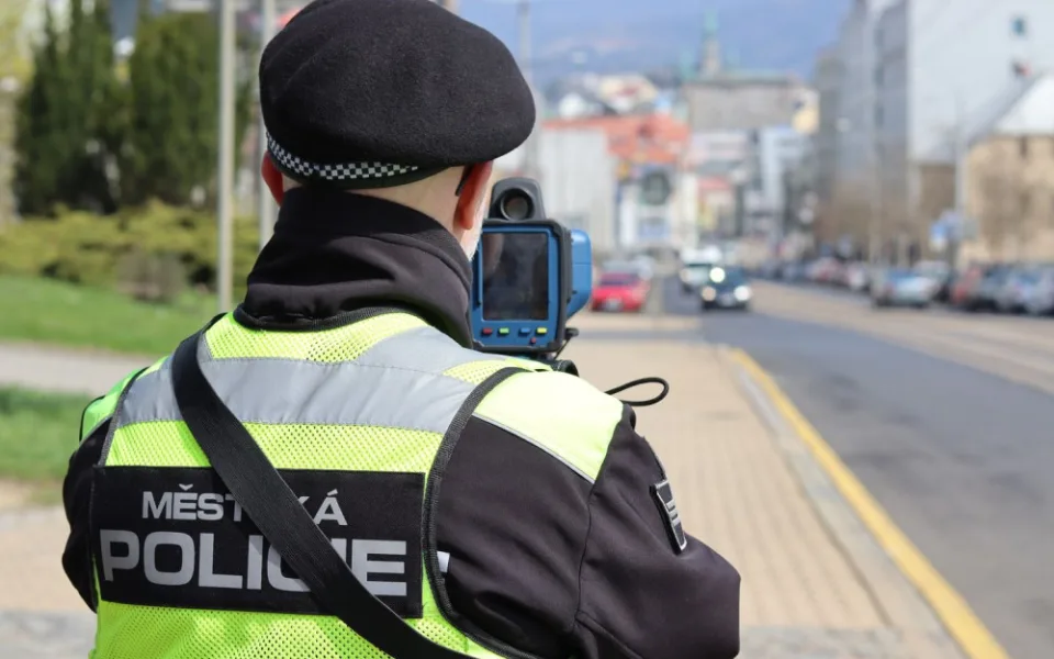 Strážníci mají vytipovaných 21 míst pro měření rychlosti.