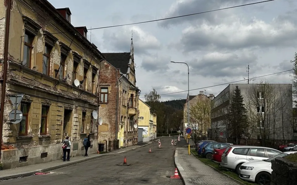Ulice 5. května bud od víkendu opět průjezdná.