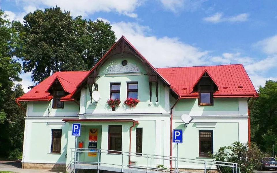 Zastupitelé Vratislavic odmítli návrh Liberce nahradit pobočku Poštou Partner+