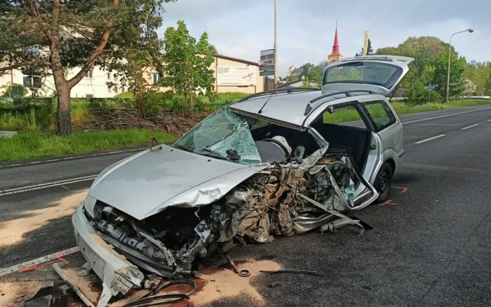 Havarované auto v České Lípě.
