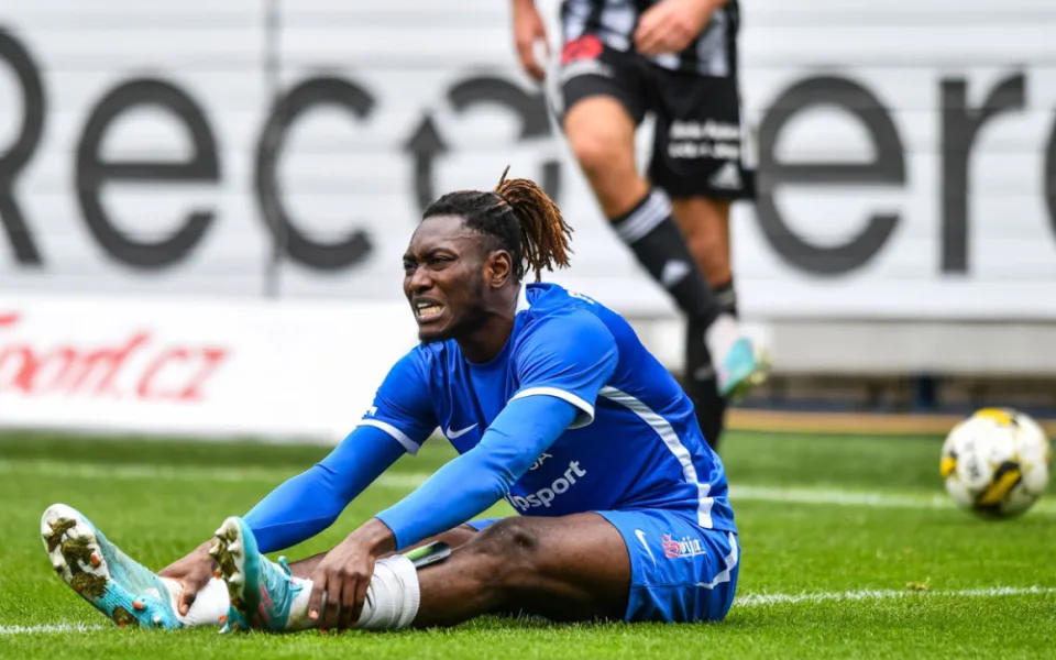 Další podpis pro Slovan. Klub uplatnil opci na Victora Olatunjiho