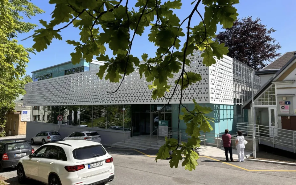 Pavilon nukleární medicíny.
