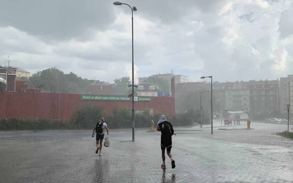 Liberec spláchl přívalový déšť, hasiči mají řadu výjezdů