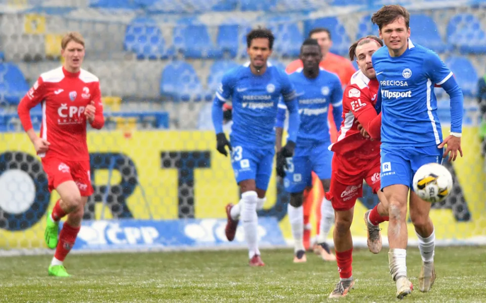 Slovan přivítá Pardubice. Jejich trenér Kováč jede do Liberce vyhrát