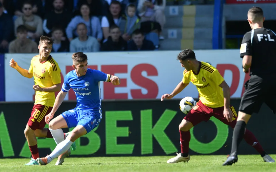 Slovan před Spartou. Před zápasem do fanzóny, Pražané chystají pochod od radnice