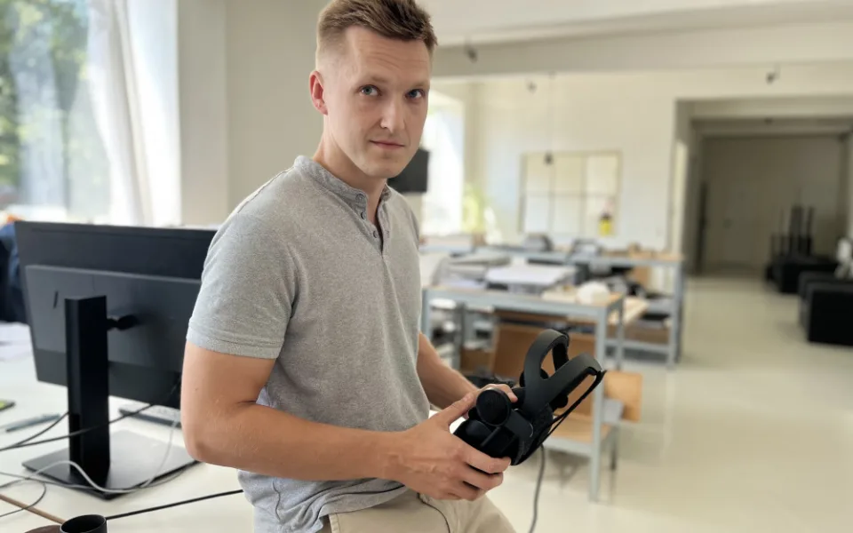 Architekt Jiří Lukáš se svými kolegy využívá ve své práci virtuální realitu.