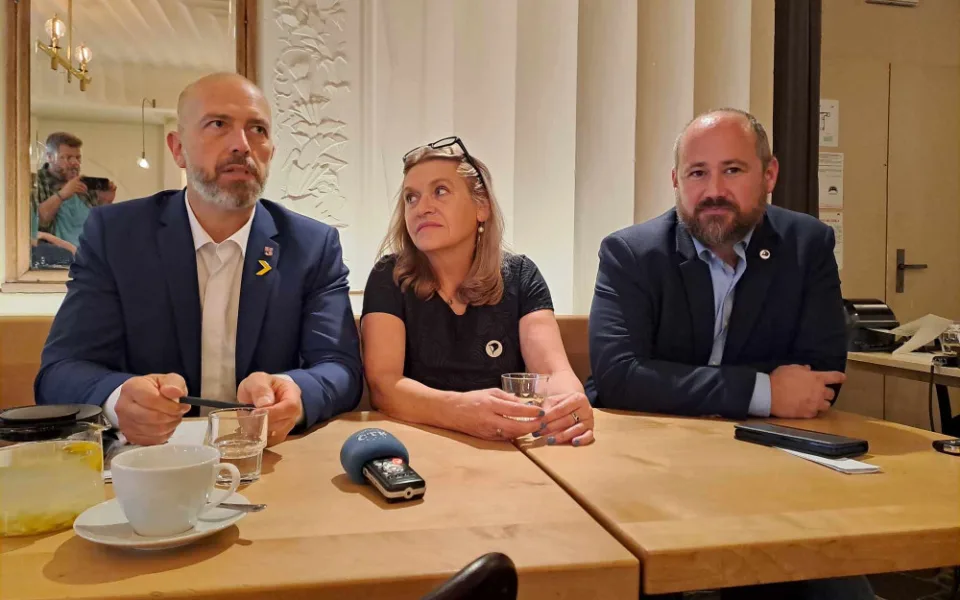 První tři kandidáti Pirátů pro krajské volby v roce 2024.