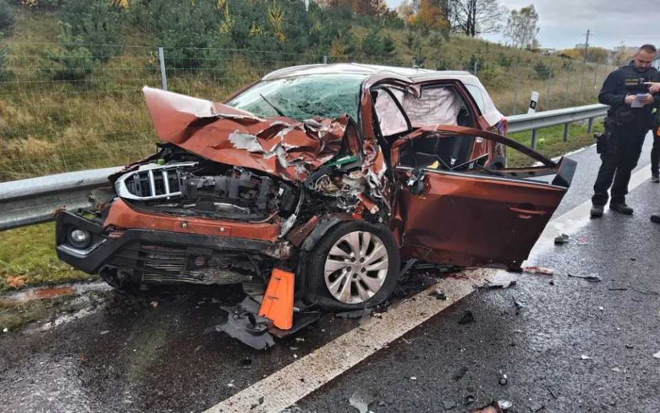 U nehody přistával vrtulník záchranné služby.