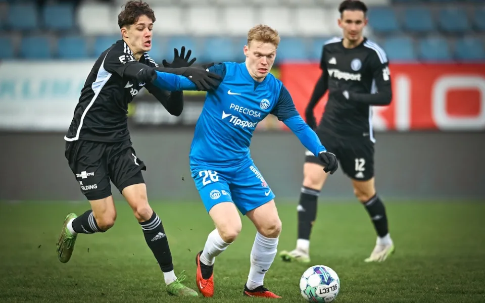Brankové hody U Nisy, Slovan porazil Zlín 5:3 a neprohrál šestkrát v řadě
